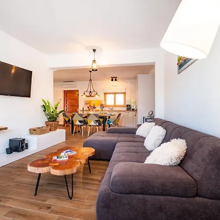 A3 - Beautiful Seafront Apt W Magnificent View Apartament *